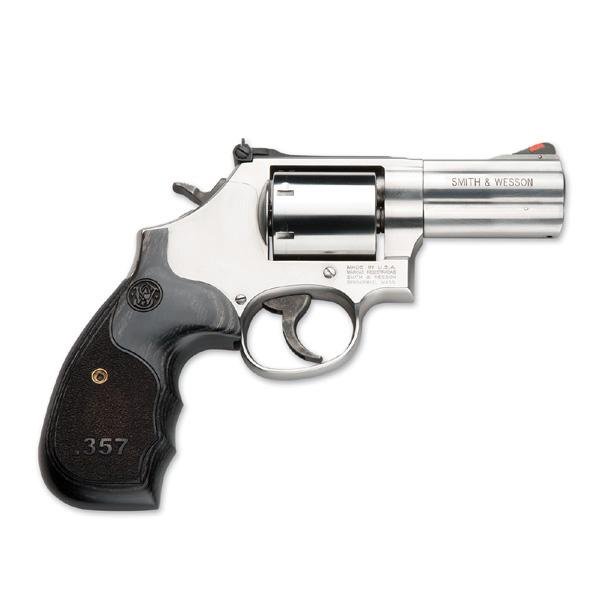 SMITH AND WESSON MODEL 686 PLUS SMITH AND WESSON MODEL 686 PLUS